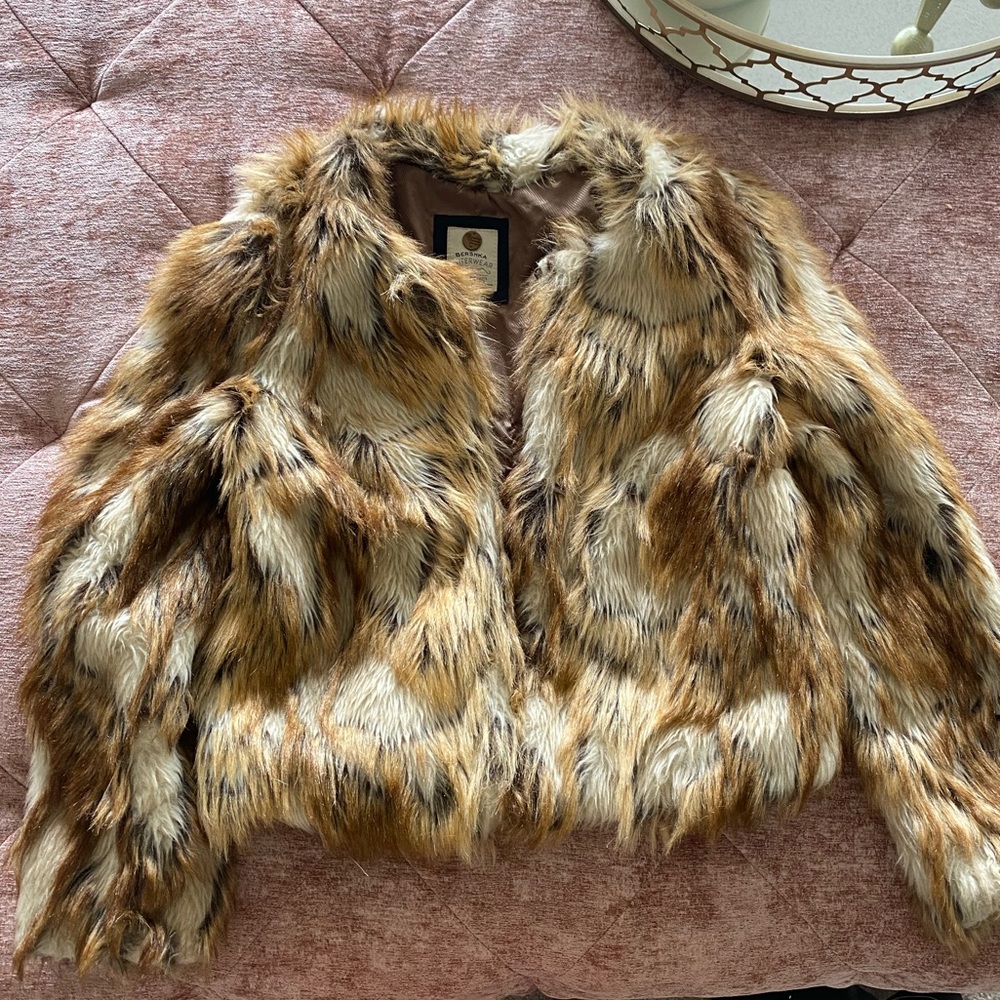 BERSHKA FAUX FUR JACKET